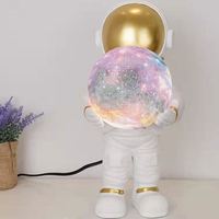 Lampe de chevet moderne pour enfants, très populaire, en forme de lune, en résine, dessin animé, LED blanc chaud, éclairage de chambre, électrique, sur batterie, pour le sommeil
