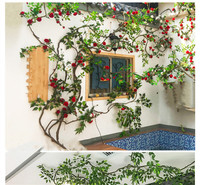 Ventes en gros de décoration artificielle, branche de lierre en fleurs, tronc, rotin de mariage avec des vignes artificielles en érable et en banian