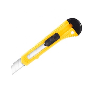 Cuchillo utilitario con mango de ABS de 18mm, cortador de seguridad OEM barato de China con hoja Sk5 <span class=keywords><strong>a</strong></span> presión - Product Image 1