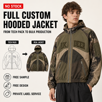 Veste à capuche personnalisée IKDEER en patchwork camouflage, broderie multicolore en tissus variés pour marque streetwear, commande en gros