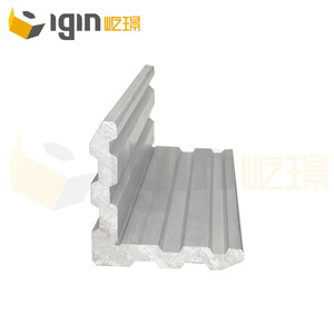 Soporte de esquina de aluminio de 9,6-10,2 mm de grosor y 60 mm de ancho para uso industrial y civil, material 6063T5, instalación con tornillos - Product Image 1