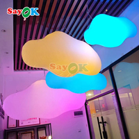Ballon gonflable LED géant personnalisé en forme de nuage pour la décoration de plafond publicitaire