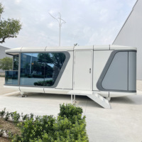 Conception contemporaine Polyuréthane Isolation thermique Espace préfabriqué Capsul Apple Pod Paysage Maisons chez l'habitant