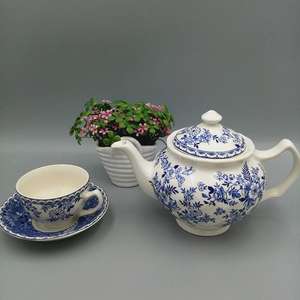 Juego de taza y platillo con estampado de flores de cerámica Retro francés, Juego de tetera elegante, restaurante, té de la tarde, taza de café <span class=keywords><strong>turca</strong></span> - Product Image 5