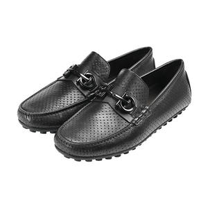 Calzado de lujo para hombre Zapatos casuales personalizados para hombre en grandes cantidades Suela suave Zapatos de vestir y Oxfords de cuero para hombre a la moda - Product Image 1