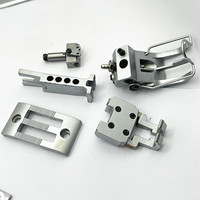 Pièces de pied presseur pneumatique double aiguille en acier Durkopp Adler 0867 pour machines à coudre industrielles, modèle de vêtement 0768 222674 / 0768
