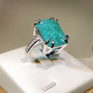 New Ice Flower Cut Cubic Zirconia <b>Ring</b> Fashion Simulated <b>Diamond</b> Engagement <b>Ring</b> European American Women Fine Jewelry - Product Image 3