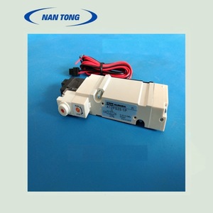 Vanne solénoïde Komori A12PS25 1P DC24V pour pièces de presse d'impression - Product Image 4