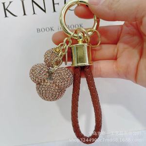 Nouveau Style de styliste porte-clés de luxe en diamant <span class=keywords><strong>Mickey</strong></span> porte-clés <span class=keywords><strong>sac</strong></span> pendentif de charme pour cadeau accessoires de porte-clés - Product Image 3