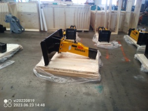 Martillo Hidráulico Tipo Caja SB 30 con Cincel de 53 mm y Motor para Excavadoras/Cargadoras/Minicargadoras de 2.5-4.5 Toneladas, 1 Año de Garantía - Product Image 6