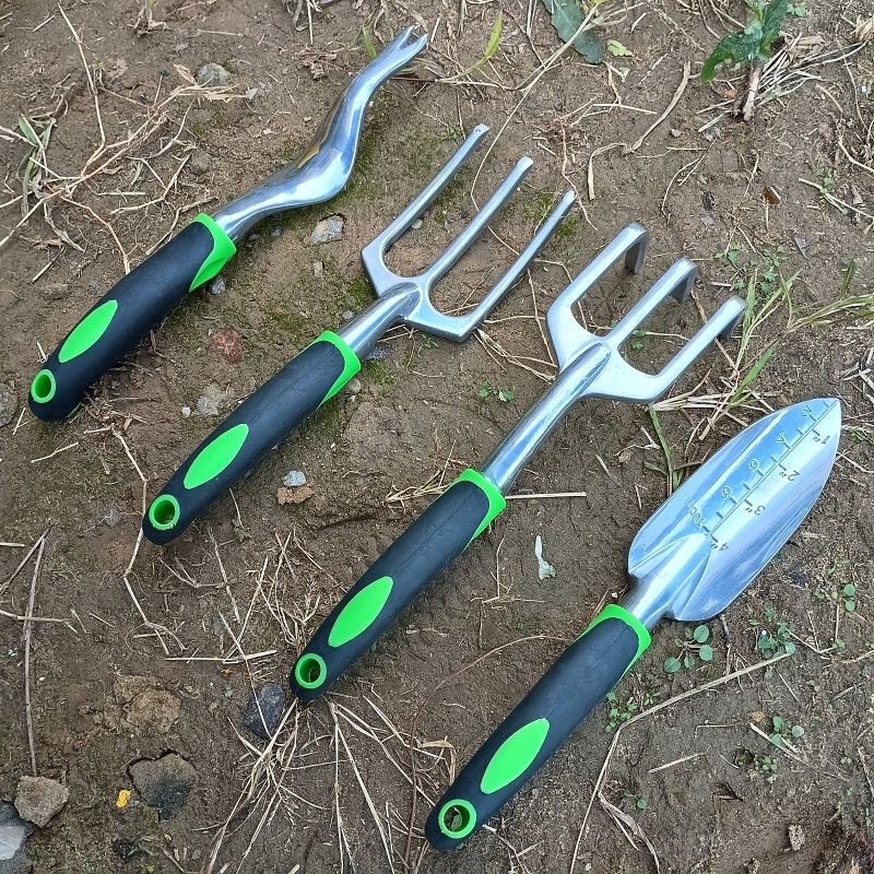 Garden Tools Hand Trowel for Breaking