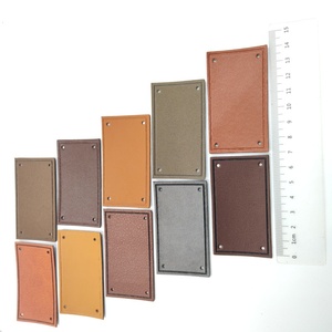 Étiquette universelle en cuir perforé et gaufré pour vêtements, avec bordure vierge, pour sacs, chapeaux et étiquettes volantes - Product Image 4