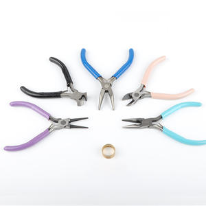 Ensemble de 5 pinces à bijoux colorées en acier au carbone, outils de bricolage, plusieurs tailles, design à bec pointu - Product Image 3