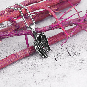 <span class=keywords><strong>La</strong></span> <span class=keywords><strong>mort</strong></span> vient simple crâne pendentif titane acier inoxydable collier à <span class=keywords><strong>la</strong></span> mode <span class=keywords><strong>papillon</strong></span> conception pour hommes anniversaire - Product Image 4