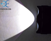 Lampe torche LED OEM C8 Plus (C8+) XHP50.2 puissante, courant de fonctionnement 6A, puissance de sortie 18W, 1 mode, lampe torche d'extérieur