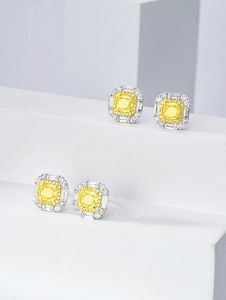 Xinfly Luxury 1.0ct Fancy Yellow and 0.65ct White Diamond <b>Stud</b> Earrings 18K Pure Gold Fine Jewelry Gift - Product Image 3