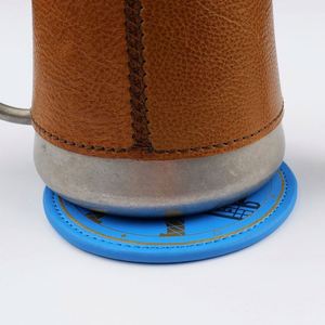 แผ่นรองแก้วหนัง PU แบบเรียบ พิมพ์โลโก้ลายนูนตามสั่ง สำหรับร้านอาหาร คาเฟ่ ครอบครัว แผ่นรองแก้วระดับไฮเอนด์ - Product Image 4