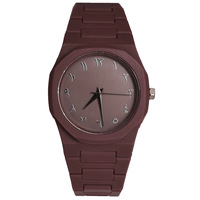 Montre à quartz haut de gamme pour hommes et femmes, bracelet en plastique écologique, très vendue en Asie du Sud-Est et au Moyen-Orient
