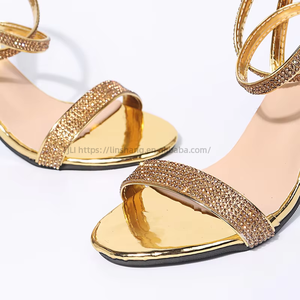 Vente directe usine en gros – Sandales sexy à talon épais et strass avec anneau de cheville pour femme - Product Image 6