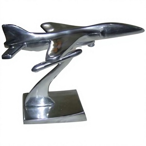 Metal Airplane Model 1:200 Diecast Airplane Model Shinny Polished Metal Decorative Aircraft Models Interior Decor And Gift Items - Product Image 1