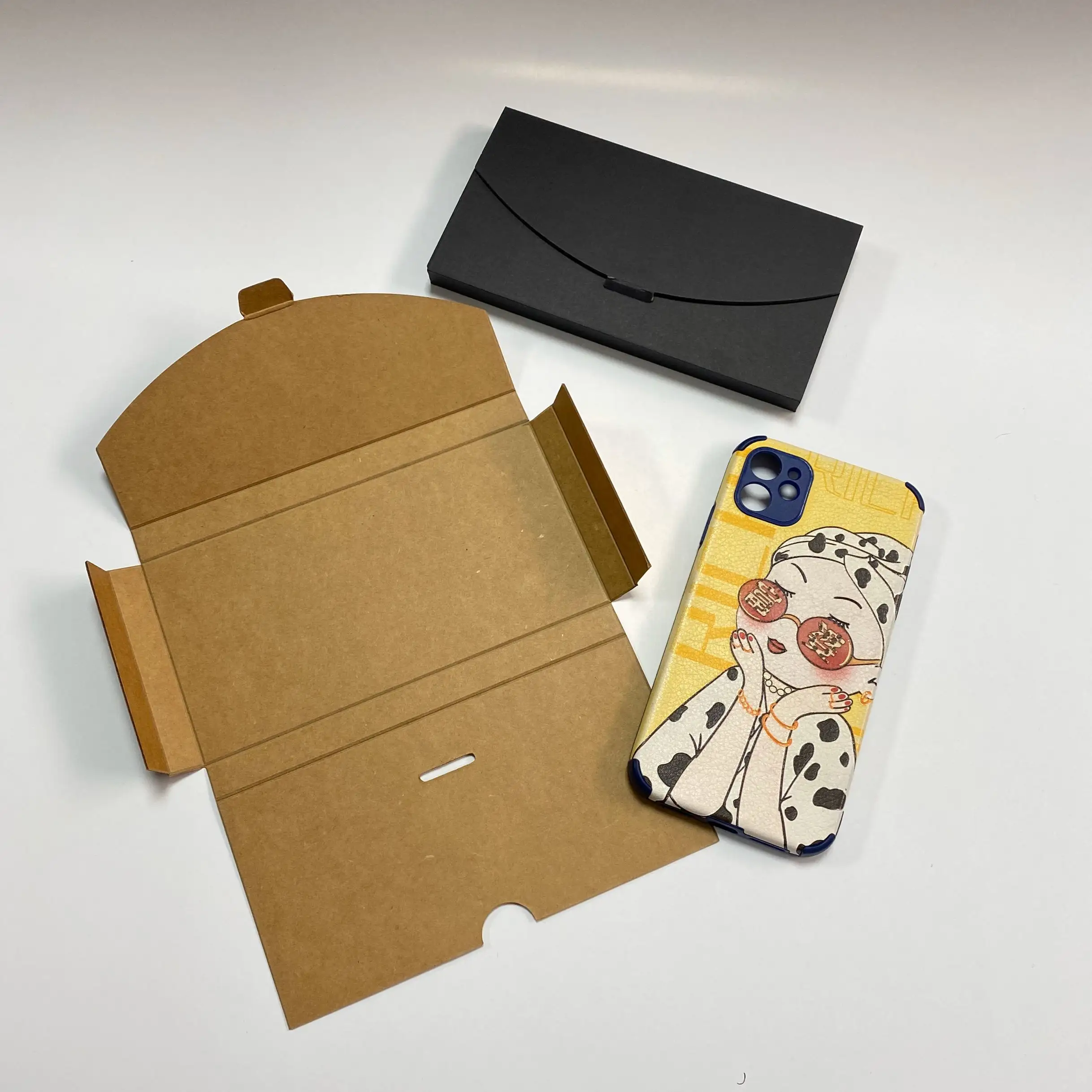 Creative מתקפל נייר קופסות עבור מקרי טלפון אריזה סדר מותאם אישית סיטונאי נייד טלפון מקרה תיבת אריזה