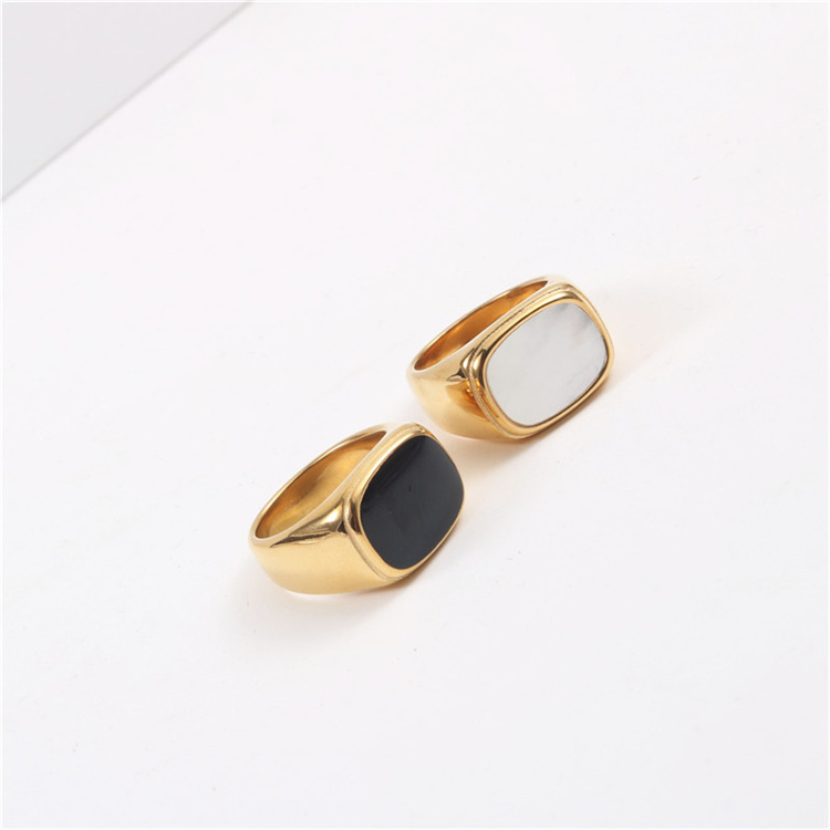 Gold, Black Onyx