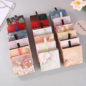 CSMD Fournisseurs <span class=keywords><strong>Chinois</strong></span> Logo Personnel Accepté Cadre en Plastique Transparent PE Film Coulissant Carton <span class=keywords><strong>Suspension</strong></span> Bijoux Boîte de Rangement - Product Image 2