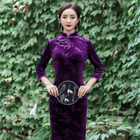Gaun Tradisional Wanita Ukuran Besar Gaya Modern Tradisional Cina Lengan Panjang Beludru Cheongsam Qipao