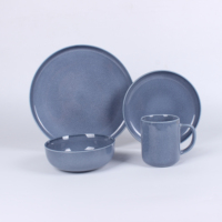 Service de table en porcelaine 12 pièces avec assiettes et bols en céramique à glaçure réactive