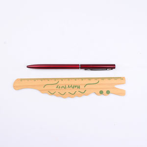 Stylo bille fin Sonnet Rouge Rubis Laqué avec finition dorée - Product Image 3