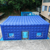 Tente Gonflable Portable en Forme de Cube avec Porte en Verre, Idéale pour les Espaces Temporaires Extérieurs et les Services de Location
