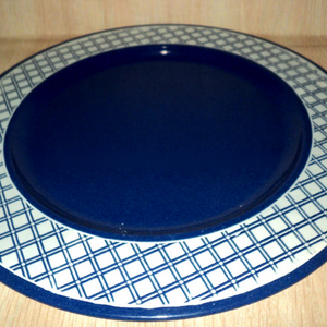 จานรองโลหะสไตล์ร่วมสมัยสำหรับงานปาร์ตี้ - Product Image 1