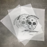 Sacs d'emballage en plastique PE robustes personnalisés OEM pour t-shirts, impression sérigraphique, recyclables, résistants à l'humidité, refermables, pour chaussures