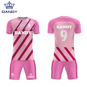 Divisa <span class=keywords><strong>da</strong></span> <span class=keywords><strong>Calcio</strong></span> Personalizzata Economica Nera e Gialla <span class=keywords><strong>Kit</strong></span> Completo - Product Image 5