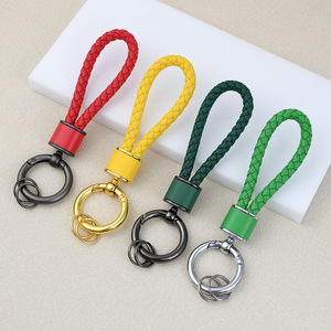 Llavero de Cuero Tejido a Mano Creativo, Colgante para Coche o Bolso, Regalo Conmemorativo Multicolor para Parejas, Venta al por Mayor de Llaveros - Product Image 2