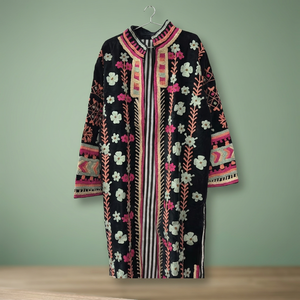 Veste Kimono Longue en Velours Noir Brodé Suzani Fait Main Indien, Motif Floral Menthe Rose Vintage, Vente en Gros - Product Image 2