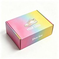 Boîte d'emballage en papier de haute qualité, durable, personnalisable et recyclable, pour vêtements, chaussures, sous-vêtements, chaussettes, vente en gros