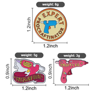 Pistol Lem Panas Kartun Enamel Pin Expert Procraftinator Packing Heat Brooches DIY Crafters Penghobi Kerajinan Tangan Seni Bros Perhiasan