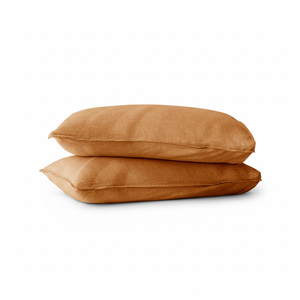 EVERLY Juego de 2 Fundas de Almohada 100% Lino Francés Natural Lavado 20x26 pulgadas - Caramelo con Cierre Sobreponido Tipo Sobre - Product Image 2