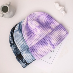 Bonnet tricoté tie-dye tendance unisexe style japonais hip-hop sport chaud et épais pour l'hiver - Product Image 3
