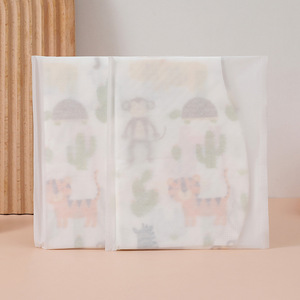 طفل ورق للاستعمال مرة واحدة المرايل - Product Image 3