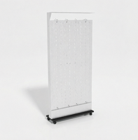 Présentoir mobile blanc à crochets pour magasin de détail sur roulettes