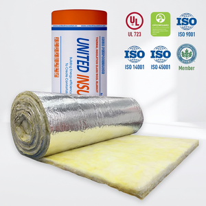 Rouleau <span class=keywords><strong>de</strong></span> fibre <span class=keywords><strong>de</strong></span> <span class=keywords><strong>verre</strong></span> certifié UL723 aux États-Unis, épaisseur 3,5 pouces, largeur 48 pouces, avec feuille d'aluminium pour l'isolation des toits <span class=keywords><strong>de</strong></span> bâtiments métalliques - Product Image 1