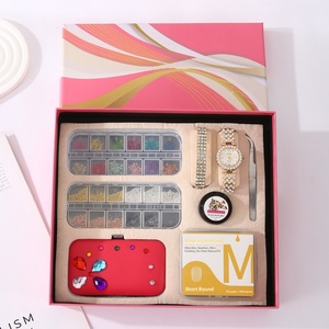 Coffret Cadeau Manucure DIY 24 Pièces en Acier Inoxydable Transparent pour la Fête des Mères et la Saint-Valentin – Simplicité Moderne - Product Image 2