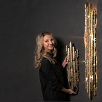 Applique murale LED moderne de luxe en cuivre, sculpture verticale artistique en métal pour salon, chambre, hall d'hôtel