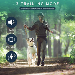 اتفاق مع CE FCC في الهواء الطلق 984FT التحكم عن بعد الاهتزاز الكهربائي مكافحة النباح الحيوانات الأليفة صدمة تدريب طوق الكلب مع الصمام الخفيفة زمارة - Product Image 2