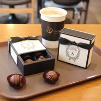 Boîtes Cadeaux D'emballage de Dattes de Luxe en Papier Personnalisées OEM ODM pour Ramadan, Boîtes à Chocolat et Boîtes à Dattes