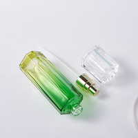 Lot de flacons cosmétiques en verre vert recyclable et durable, avec pompe et bouchon à vis, 40-120 ml, estampage à chaud, pour emballage cosmétique – Vente en gros