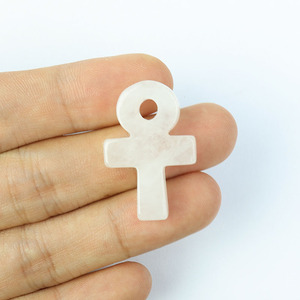 En gros, Breloques Ankh sculptées, Pendentifs en pierres précieuses de guérison Crux Ansata et <span class=keywords><strong>Améthyste</strong></span> pour la fabrication de bijoux, environ 30x19mm - Product Image 5