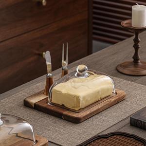 Bandeja de Madera de Diseño Nuevo 2026, Estilo Nórdico, para <span class=keywords><strong>Queso</strong></span>, Mantequilla, Pasteles, Postres, con Tapa de Vidrio Elegante y Cuchillo para Alimentos - Product Image 2